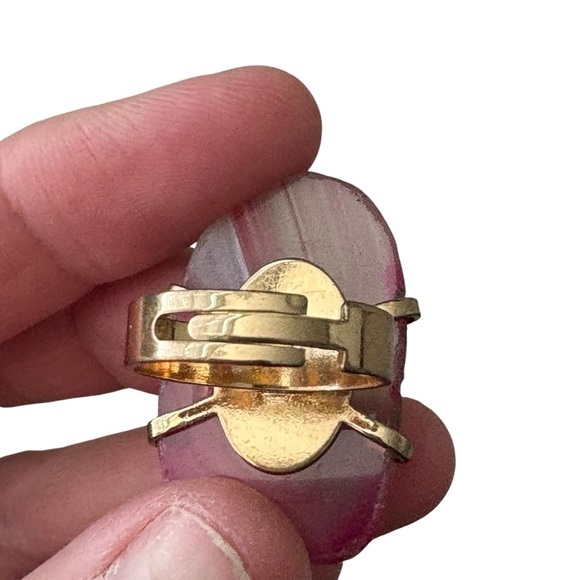 Pink Agate Looking Adjustable Ring Gold Tone Gemstone - Picture 3 of 7